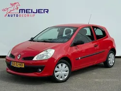 Rood Gebruikt 2008 Renault Clio II Hatchback | € 3.980 (Duur)