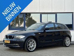 Zwart Gebruikt 2011 BMW 118 Hatchback | € 4.950 (Goede deal)