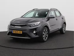 Grijs Gebruikt 2020 Kia Stonic SUV | € 15.450 (Eerlijke prijs)