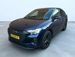 Blauw Gebruikt 2023 Audi Q4 e-tron SUV | € 56.000