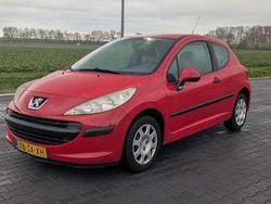 Rood Gebruikt 2006 Peugeot 207 Hatchback | € 1.400 (Goede deal)