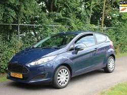 Blauw Gebruikt 2015 Ford Fiesta Style Hatchback | € 5.495 (Goede deal)