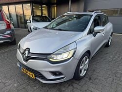 Grijs Gebruikt 2016 Renault Clio GrandTour Intens Stationwagen | € 6.995 (Goede deal)