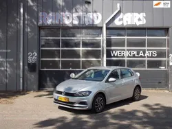 Grijs Gebruikt 2019 VW Polo Beats Hatchback | € 16.750 (Goede deal)