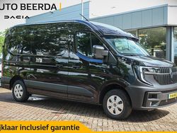 Zwart Nieuw 2024 Renault Master Van | € 31.900 (Goede deal)