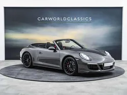 Grijs Gebruikt 2017 Porsche 911 Carrera GTS Cabriolet | € 133.991 (Eerlijke prijs)