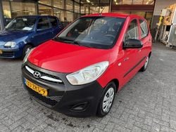 Rood Gebruikt 2013 Hyundai i10 Pure Hatchback | € 1.790 (Goede deal)