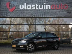 Zwart Gebruikt 2023 Skoda Scala Business Line Hatchback | € 26.950 (Iets duurder)