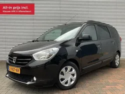 Zwart Gebruikt 2014 Dacia Lodgy MPV | € 6.950