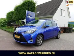 Blauw Gebruikt 2020 Toyota Yaris Hatchback | € 17.950 (Goede deal)
