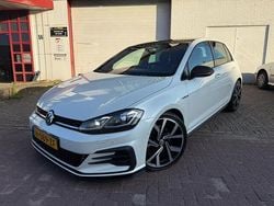 Wit Gebruikt 2017 VW Golf VII Business Hatchback | € 17.950 (Iets duurder)