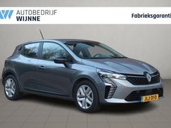 Grijs Gebruikt 2025 Renault Clio V Evolution Hatchback | € 18.940 (Eerlijke prijs)