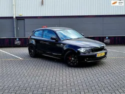 Zwart Gebruikt 2011 BMW 116 Executive Hatchback | € 5.250 (Eerlijke prijs)
