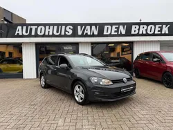 Zwart Gebruikt 2013 VW Golf VII Highline Hatchback | € 9.445 (Eerlijke prijs)