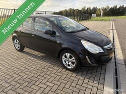 Zwart Gebruikt 2012 Opel Corsa Hatchback | € 2.700 (Eerlijke prijs)
