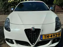 Wit Gebruikt 2011 Alfa Romeo Giulietta Hatchback | € 5.250 (Super prijs)
