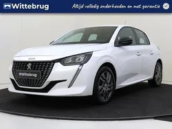 Wit Gebruikt 2021 Peugeot 208 Active Hatchback | € 13.925 (Eerlijke prijs)