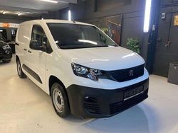 Wit Gebruikt 2022 Peugeot Partner Van | € 14.000 (Eerlijke prijs)