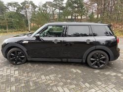 Zwart (parellak) Gebruikt 2016 Mini Cooper Clubman Chili Stationwagen | € 15.750 (Goede deal)