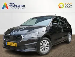 Zwart Gebruikt 2022 Skoda Fabia Ambition Hatchback | € 16.445 (Eerlijke prijs)