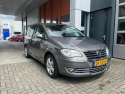 Grijs Gebruikt 2009 VW Touran Trendline MPV | € 4.945 (Eerlijke prijs)