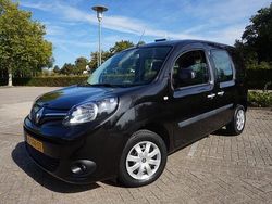 Zwart Gebruikt 2014 Renault Kangoo Expression MPV | € 19.999