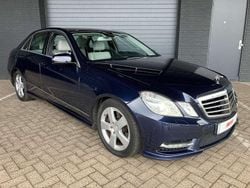Blauw Gebruikt 2013 Mercedes E300 AMG Sedan | € 9.600 (Super prijs)