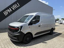 Zilver Nieuw 2024 Renault Master Van | € 35.850 (Eerlijke prijs)