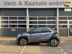 Grijs Gebruikt 2024 Toyota Aygo Pulse Hatchback | € 20.950 (Iets duurder)