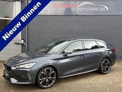 Zwart Gebruikt 2021 Cupra Leon VZ Stationwagen | € 27.500 (Iets duurder)