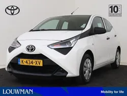 Wit Gebruikt 2021 Toyota Aygo Hatchback | € 8.995 (Eerlijke prijs)