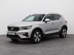 Grijs (metallic) Gebruikt 2023 Volvo XC40 Inscription SUV | € 29.700 (Super prijs)