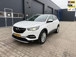 Wit (metallic) Gebruikt 2020 Opel Grandland X Innovation SUV | € 15.850 (Super prijs)
