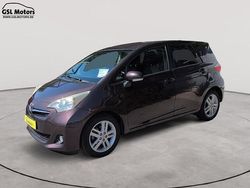 Paars Gebruikt 2013 Toyota Verso-S MPV | € 5.995