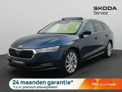 Blauw Gebruikt 2022 Skoda Octavia Business Line Stationwagen | € 31.000 (Iets duurder)