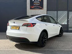 Wit Gebruikt 2024 Tesla Model Y RWD SUV | € 38.999 (Iets duurder)