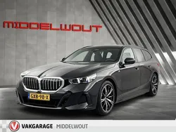 Zwart Gebruikt 2024 BMW 530e Stationwagen | € 73.950