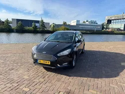 Zwart Gebruikt 2015 Ford Focus Titanium Stationwagen | € 3.950 (Goede deal)