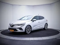 Grijs Gebruikt 2021 Renault Clio V Intens Stationwagen | € 17.950 (Goede deal)