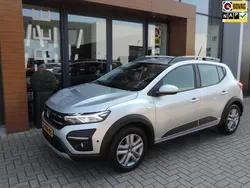 Grijs Gebruikt 2021 Dacia Sandero Comfort Hatchback | € 15.880 (Eerlijke prijs)