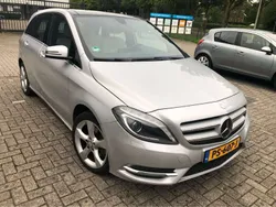 Grijs Gebruikt 2012 Mercedes B180 Ambition MPV | € 13.990 (Duur)