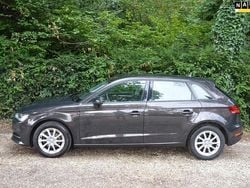 Gebruikt 2014 Audi A3 Sportback g-tron Attraction Sedan | € 5.995 (Eerlijke prijs)