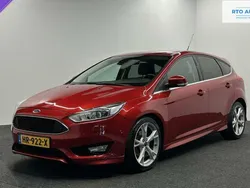 Rood Gebruikt 2015 Ford Focus Titanium Hatchback | € 999.999