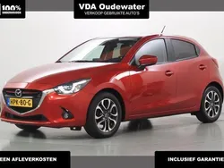 Rood Gebruikt 2016 Mazda 2 Hatchback | € 13.900 (Eerlijke prijs)