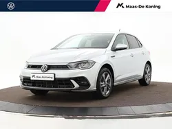 Grijs Gebruikt 2024 VW Polo R-line Hatchback | € 25.880 (Eerlijke prijs)