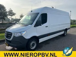 Wit Gebruikt 2019 Mercedes Sprinter Van | € 21.500