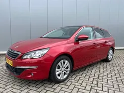 Rood Gebruikt 2014 Peugeot 308 Stationwagen | € 5.900 (Iets duurder)
