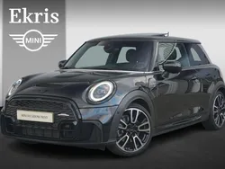 Zwart Gebruikt 2024 Mini Cooper S Hatchback | € 39.950 (Duur)