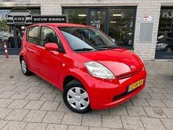 Rood Gebruikt 2006 Daihatsu Sirion Hatchback | € 2.150 (Eerlijke prijs)
