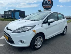 Wit Gebruikt 2012 Ford Fiesta Titanium Hatchback | € 1.350 (Super prijs)
